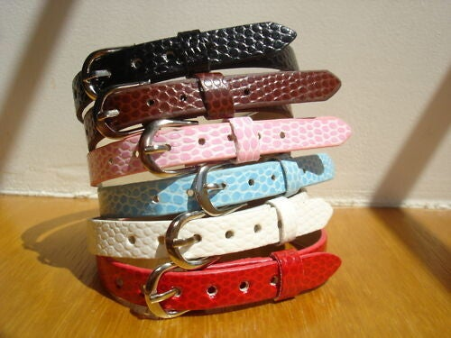 Lot de 6 ceintures imitation serpent