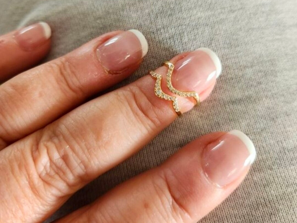 Bague d'ongle ajustable strass zirconium