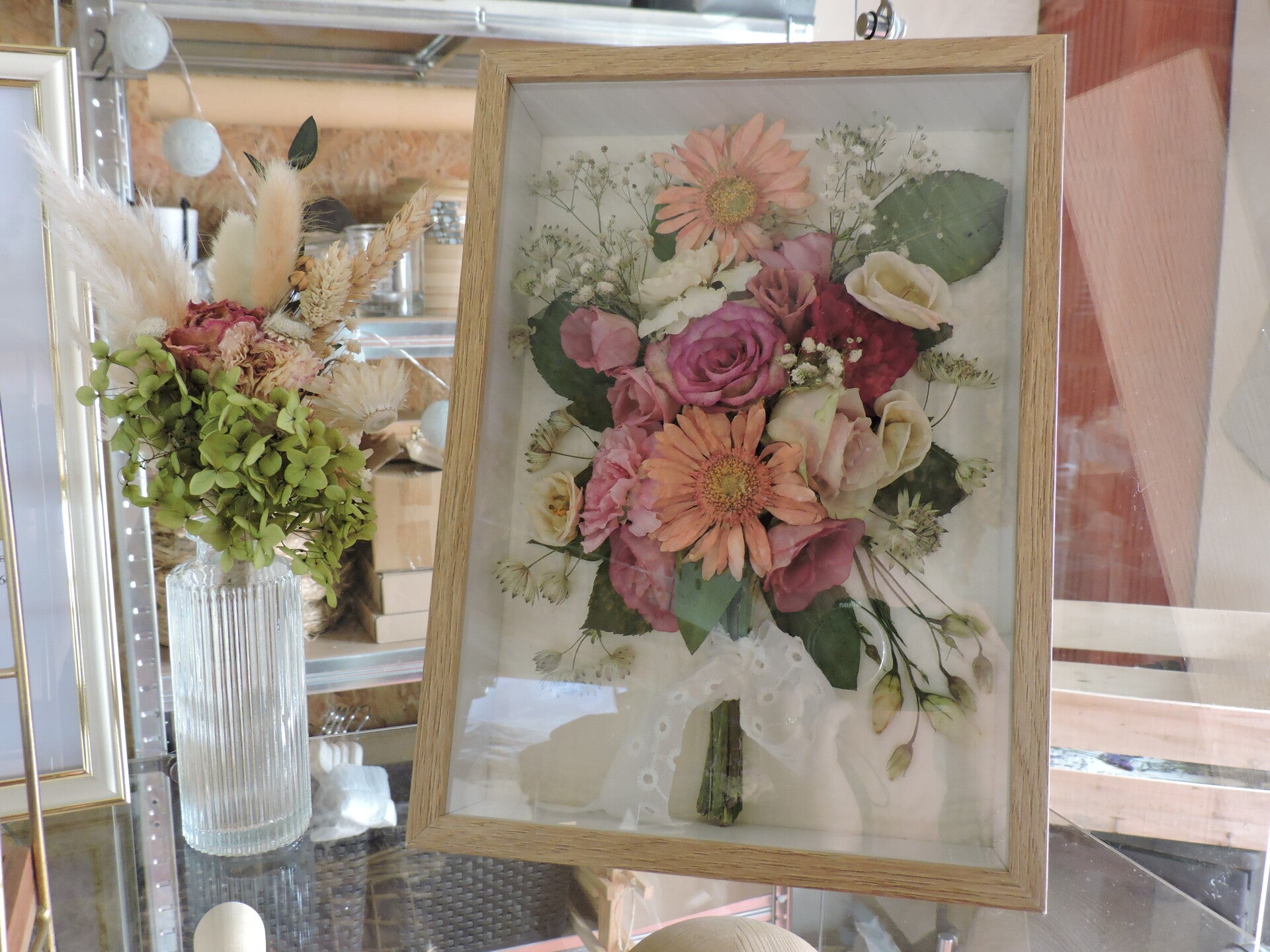 Réservation & Acompte – Préservations de Bouquet Cadre 3D (Format grand 50 x 50 cm)