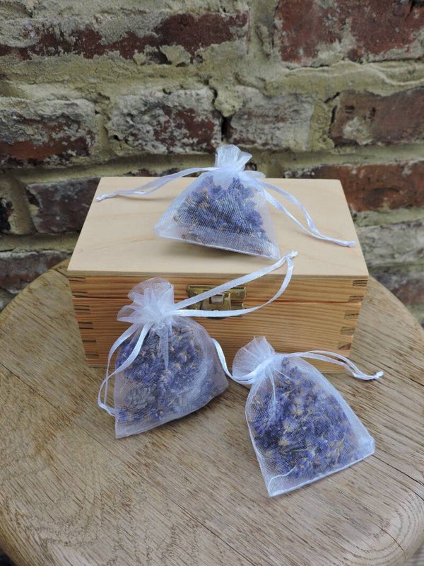 Trio de Sachets de Lavande Artisanale du Jardin (Organza 6x6 cm)