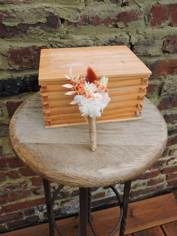 Boutonnière marié et témoin en fleurs séchées et stabilisées