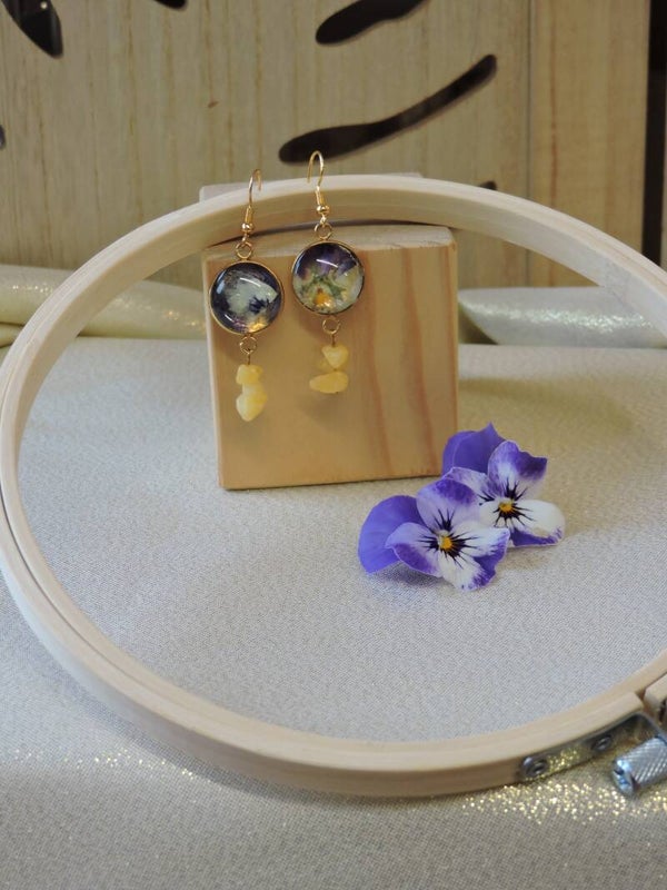 Boucles d'oreilles Pensée Séchée & Pierres Minérales – Collection "Douces Pensées"