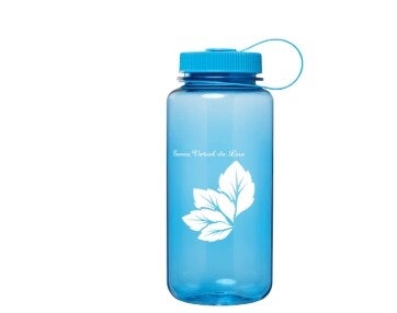 Bouteille d'eau en plastique bleue