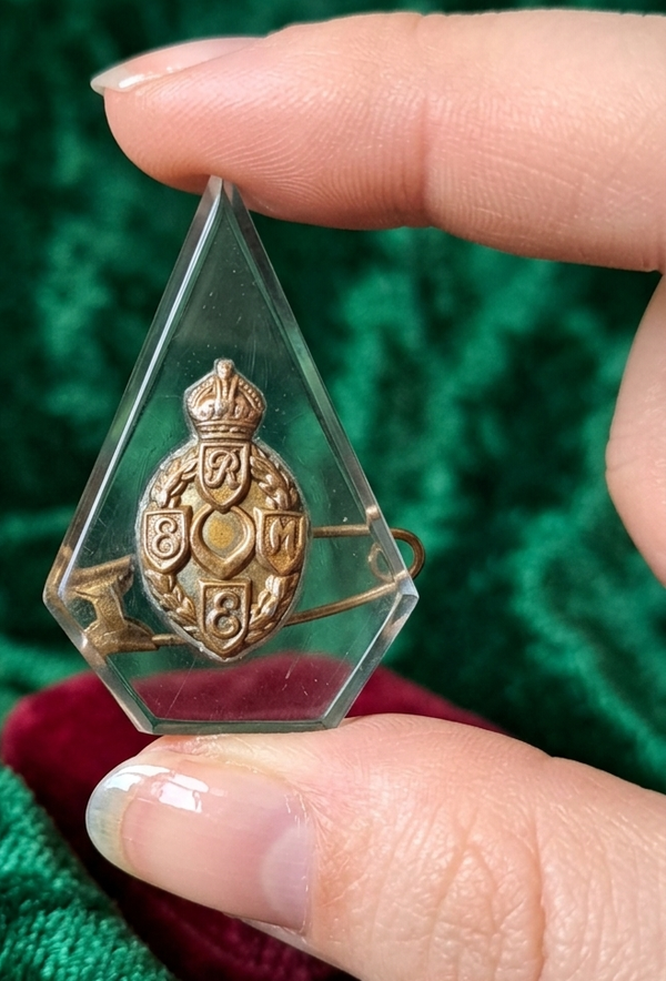 1943 WW II Sweetheart Brooch Made With Aircraft Windshields