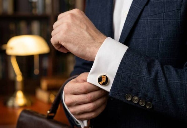 1980s Egyptian Queen Nefertiti Cufflinks & Tie Pin