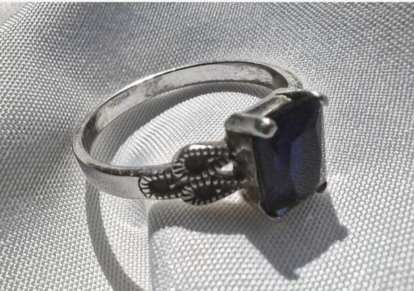 Vintage 1990s 925 Black Onyx Filigree Ring
