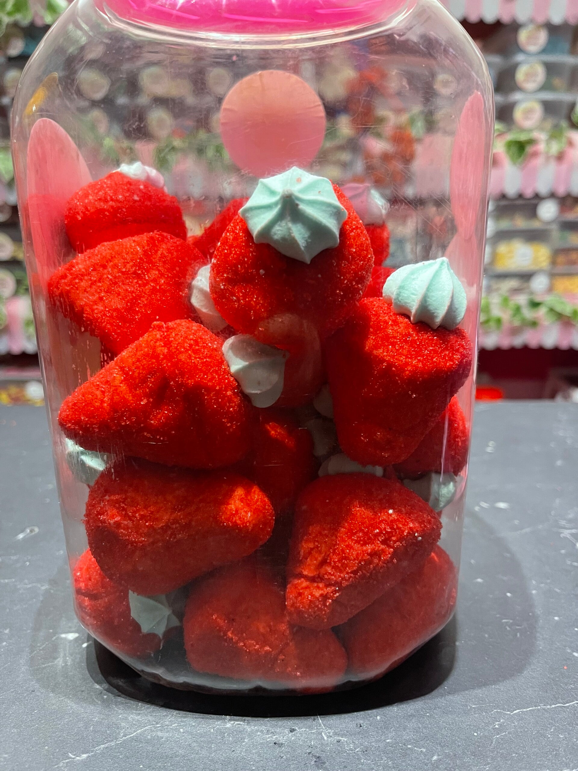 Bocal avec 31 fraises XL