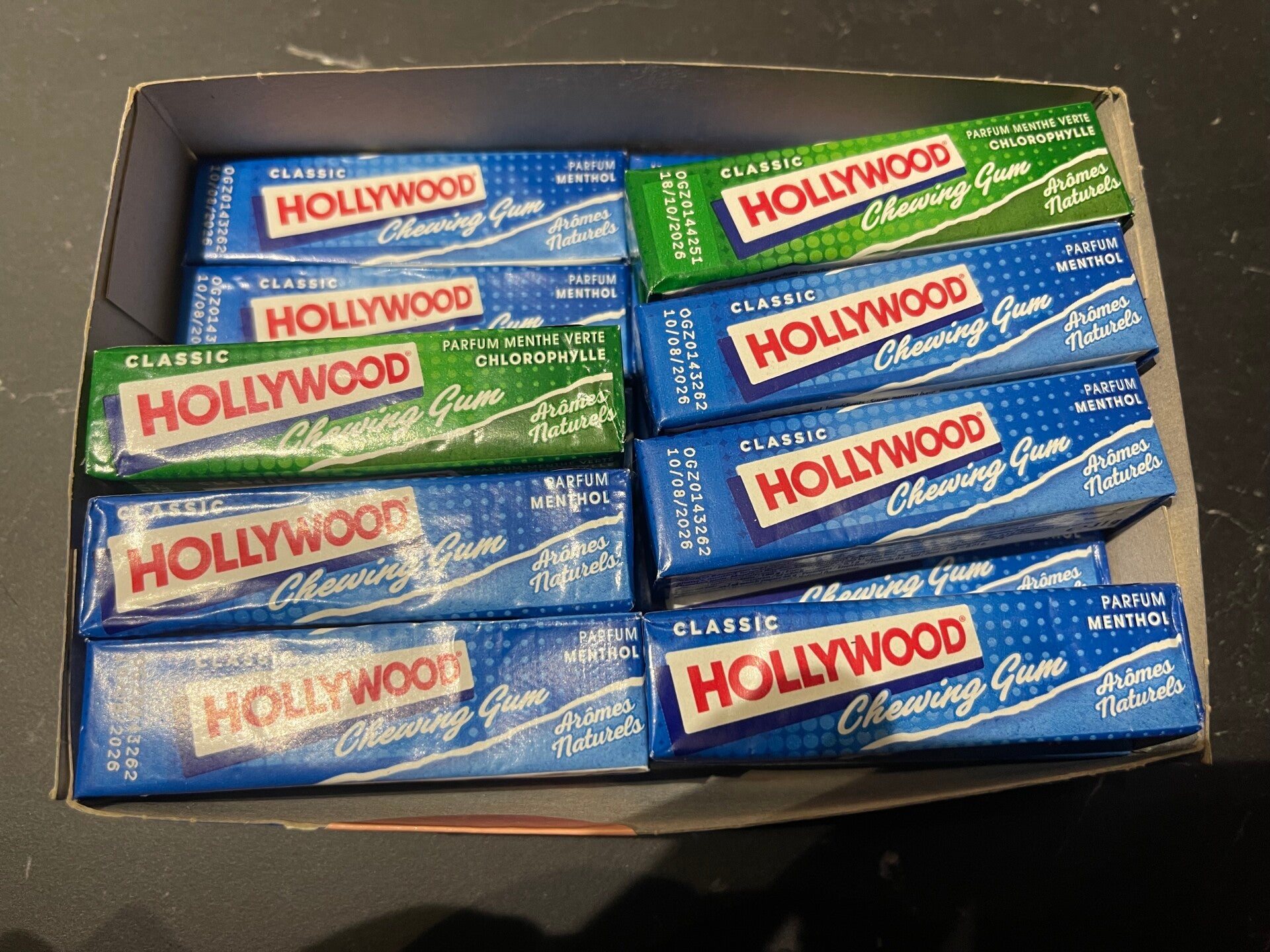 Lot de 17 étuis Hollywood