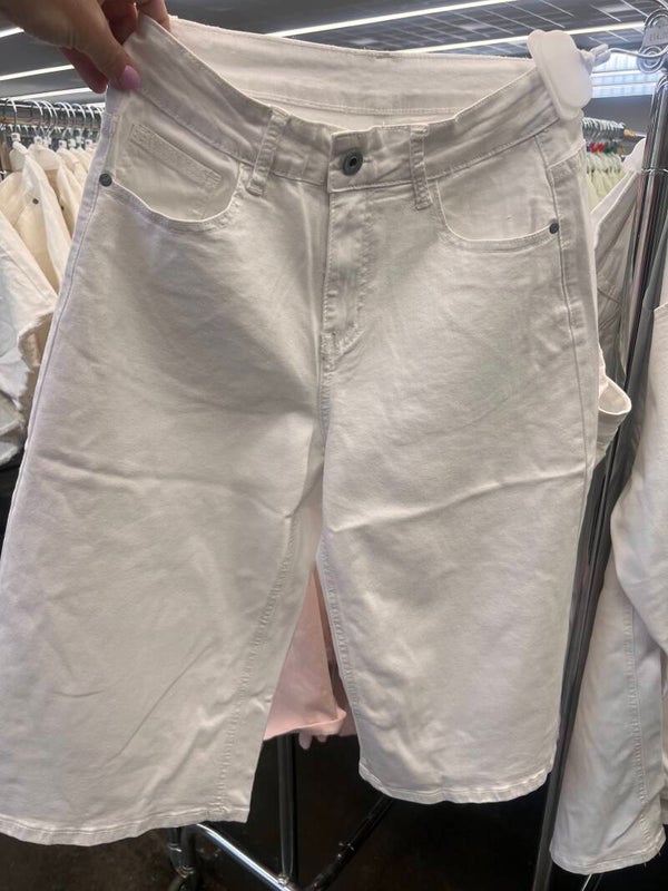 Bermuda jeans color
