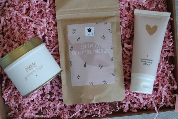 Brievenbuspakketje 'Mama jij bent de liefste' - Geurkaars