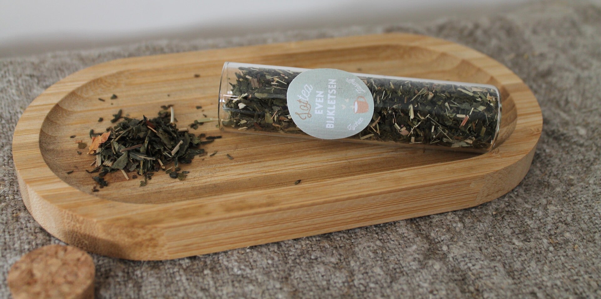 Even bijkletsen thee - buisje (10 gram)
