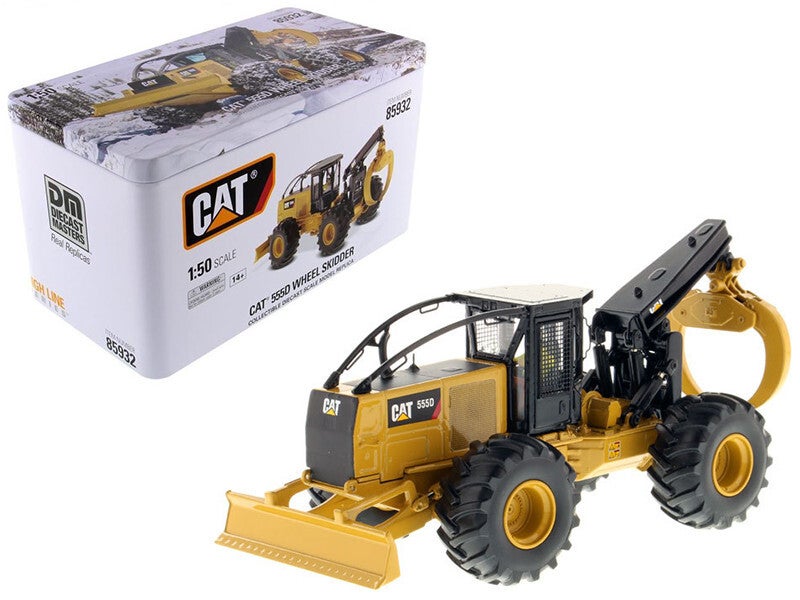 Caterpillar 555D Wheel Skidder 1/50 Scale Die cast Model with Operator by Diecast Masters 85932