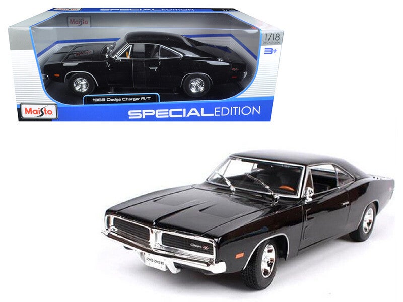 Vintage 1969 Dodge Charger R/T 1:18 Scale Black Die cast Model Muscle Car by Maisto 31387