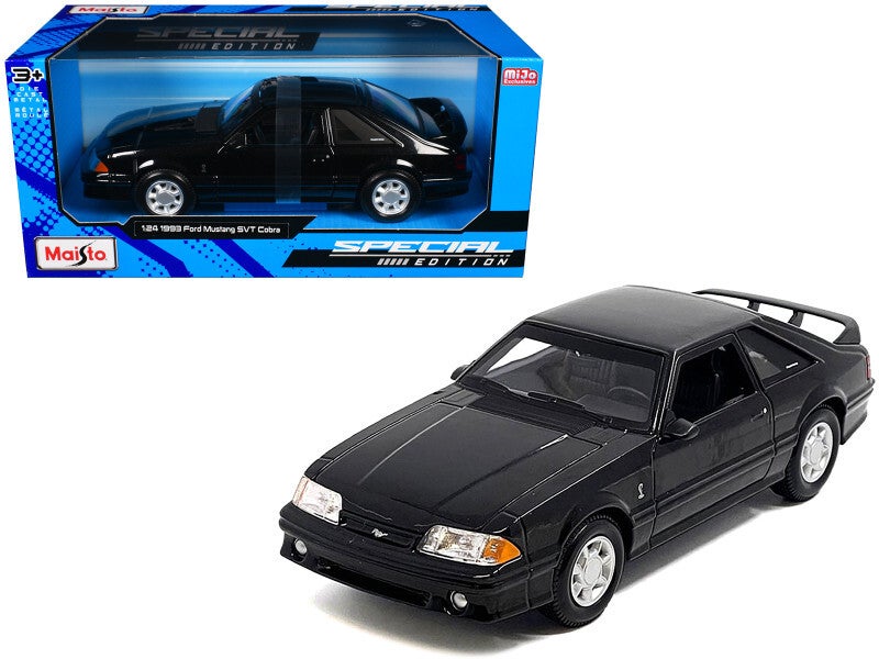 1993 Ford Mustang SVT Cobra Black 1/24 Scale Diecast Model 32906