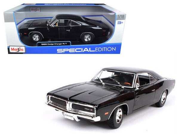 Vintage 1969 Dodge Charger R/T 1:18 Scale Black Die cast Model Muscle Car by Maisto 31387