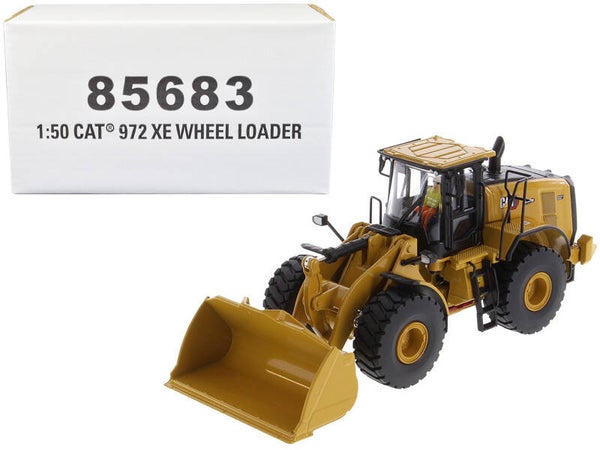 1/50 Scale Caterpillar 972 XE Wheel Loader Die cast Model with Operator - Construction Collectible 85683