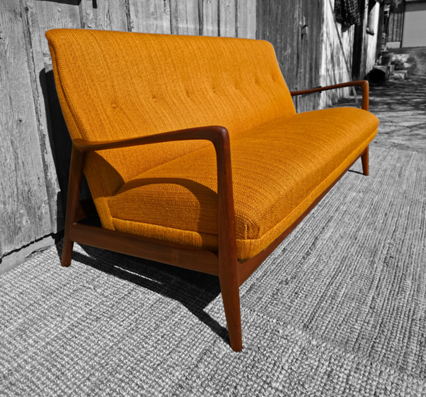 Swiss Teak Sofa " Gio Ponti Parco dei Principi"