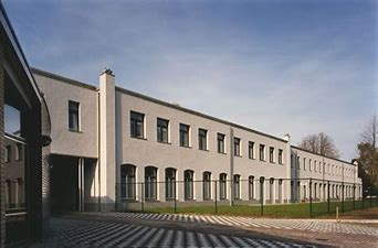 Een onherkenbaar Huize Nazareth na de verbouwing tot studentencomplex.