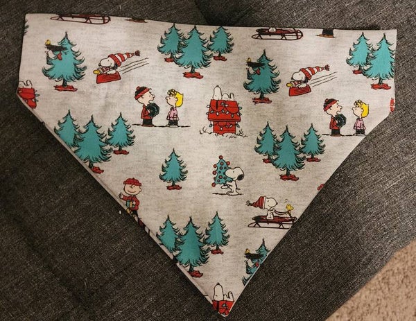 Snoopy Christmas bandana