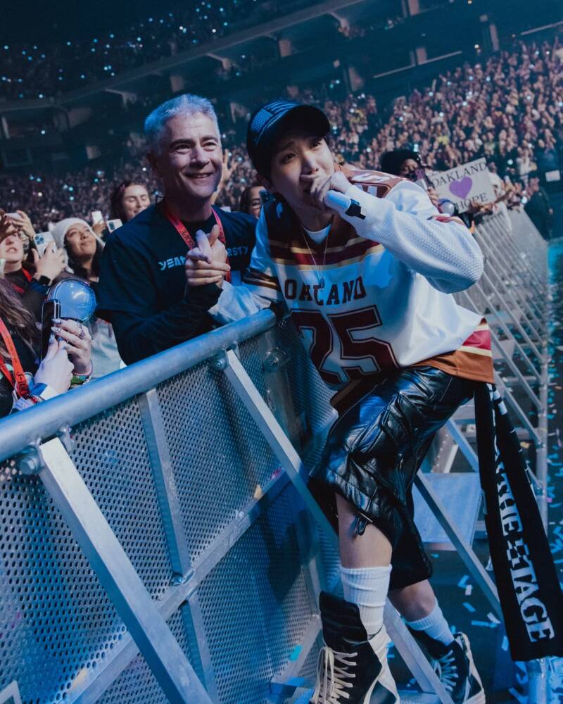 Primer concierto de J-Hope de BTS en la gira Hope On The Stage Tour en el Oakland Arena en Oakland, California, EE.UU.