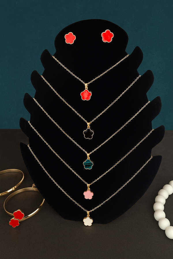 FIVE LEAF CLOVER NECKLACE SET