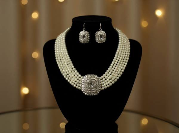 Pearl choker set