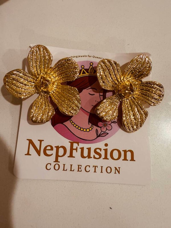 Large flower earrings