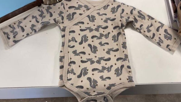 3 bodyer 2 bukser str 68