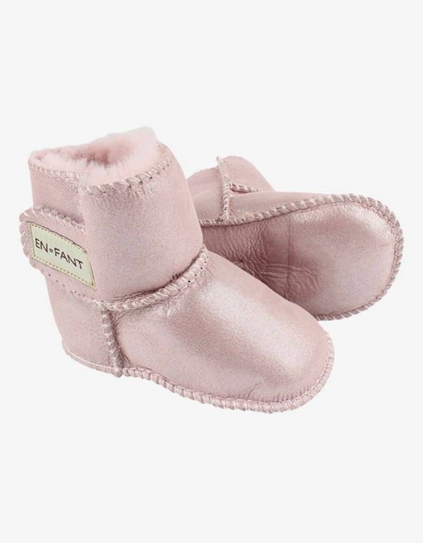 Lammeskinnsstøvletter fra EN FANT