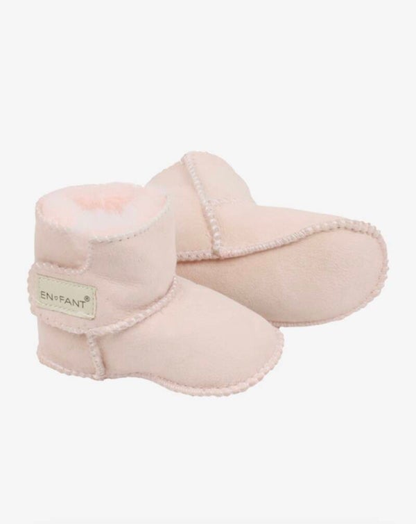 Lammeskinnsstøvletter fra EN FANT