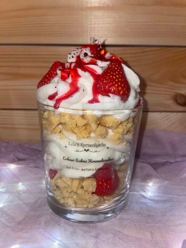 🍓 Erdbeer Sahne Krümelzauber Kerze 🍰