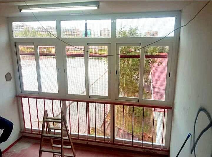 Aluminios Hermanos Plata