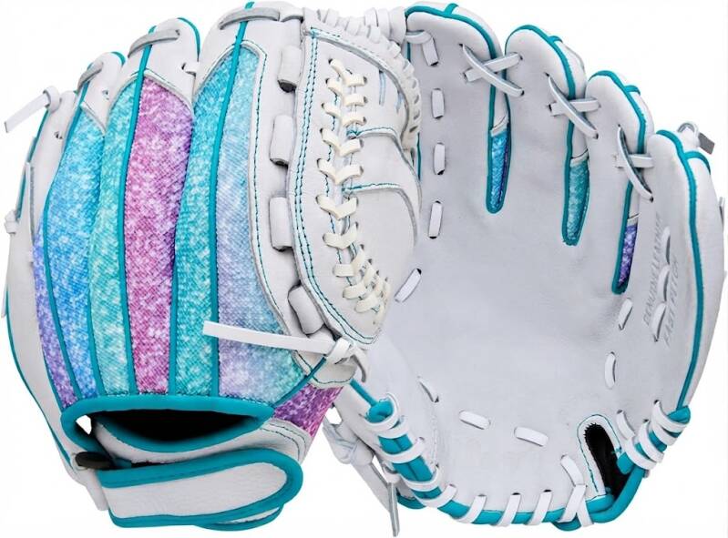 2026 Wilson A440 Flash Adult + Youth Fastpitch Softball Glove, an entry-level fielding glove in white with speckled panel accents.