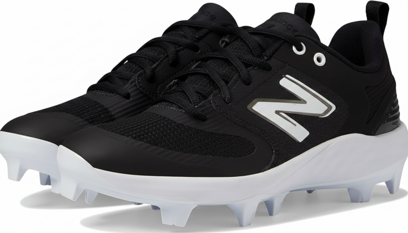 New Balance women’s Fresh Foam Velo V3 softball cleats designed for lightweight comfort and reliable field traction