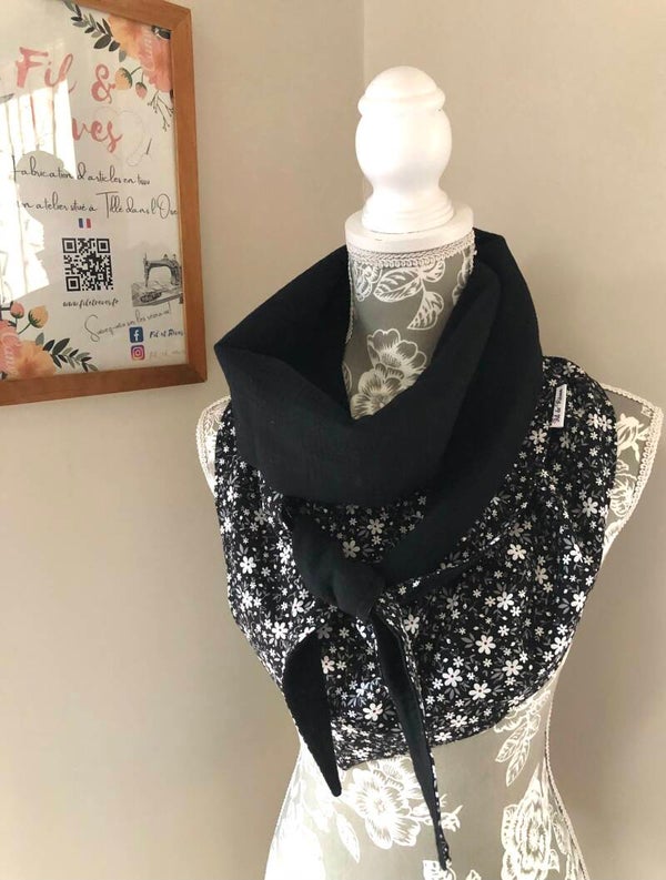 Chèche femme en coton noir petites fleurs