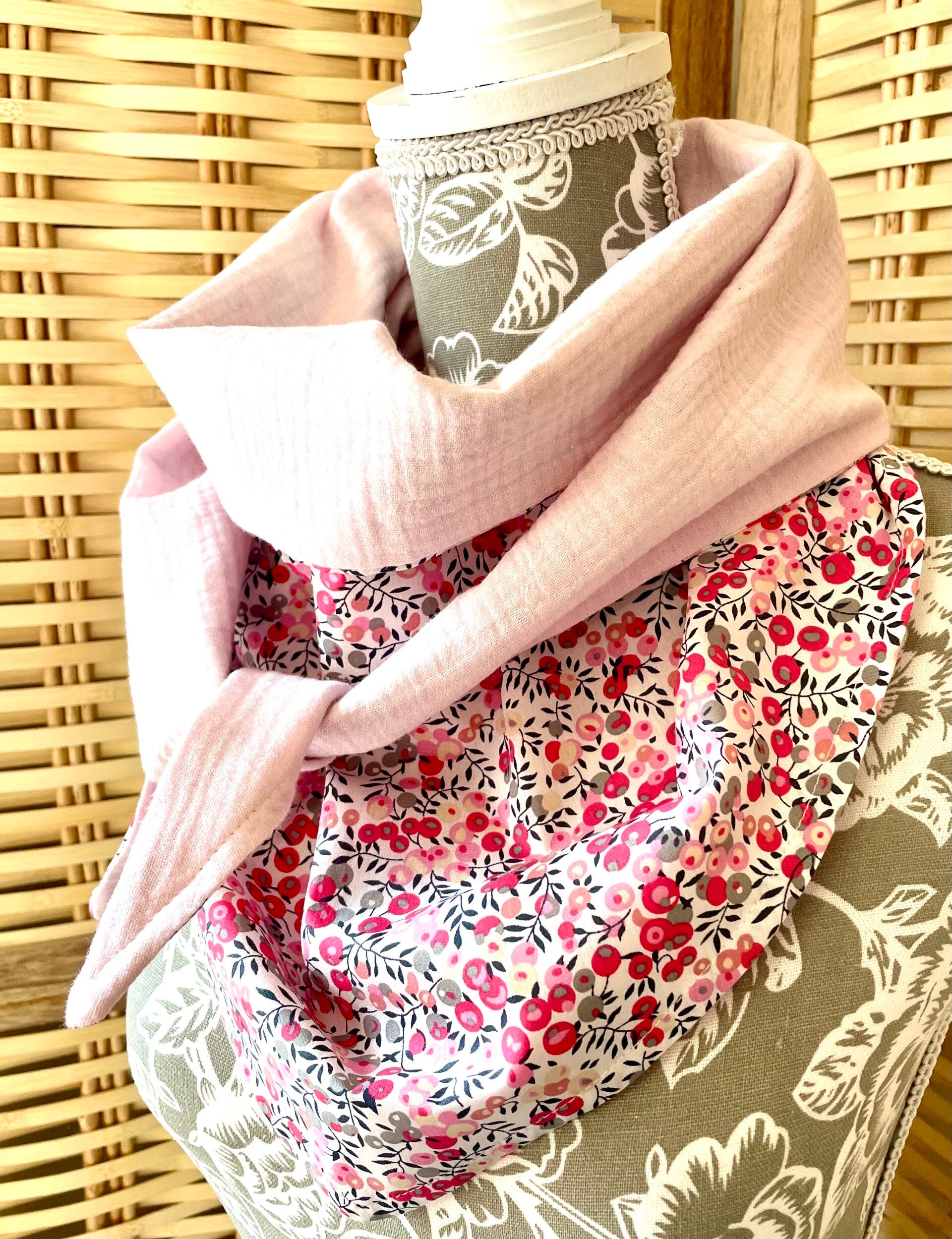 Chèche enfant en coton rose doublure rose pâle