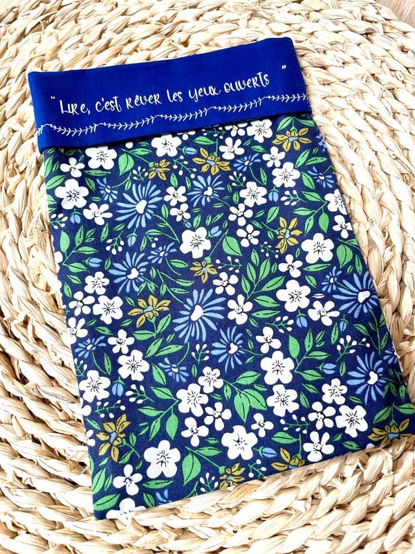 Pochette livre de poche fleuri tons bleu vert