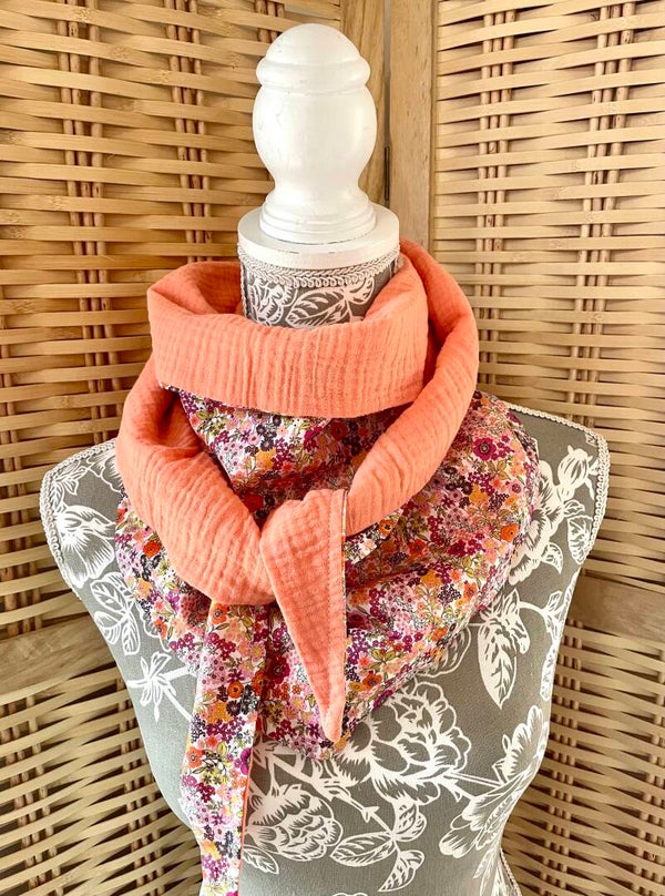 Chèche enfant en coton fleuri doublure orange fluo