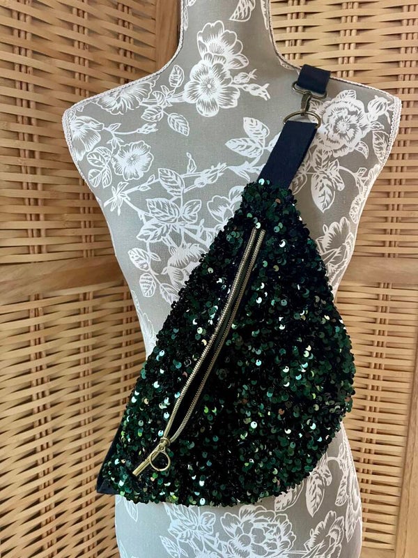 Banane sequins vert sapin