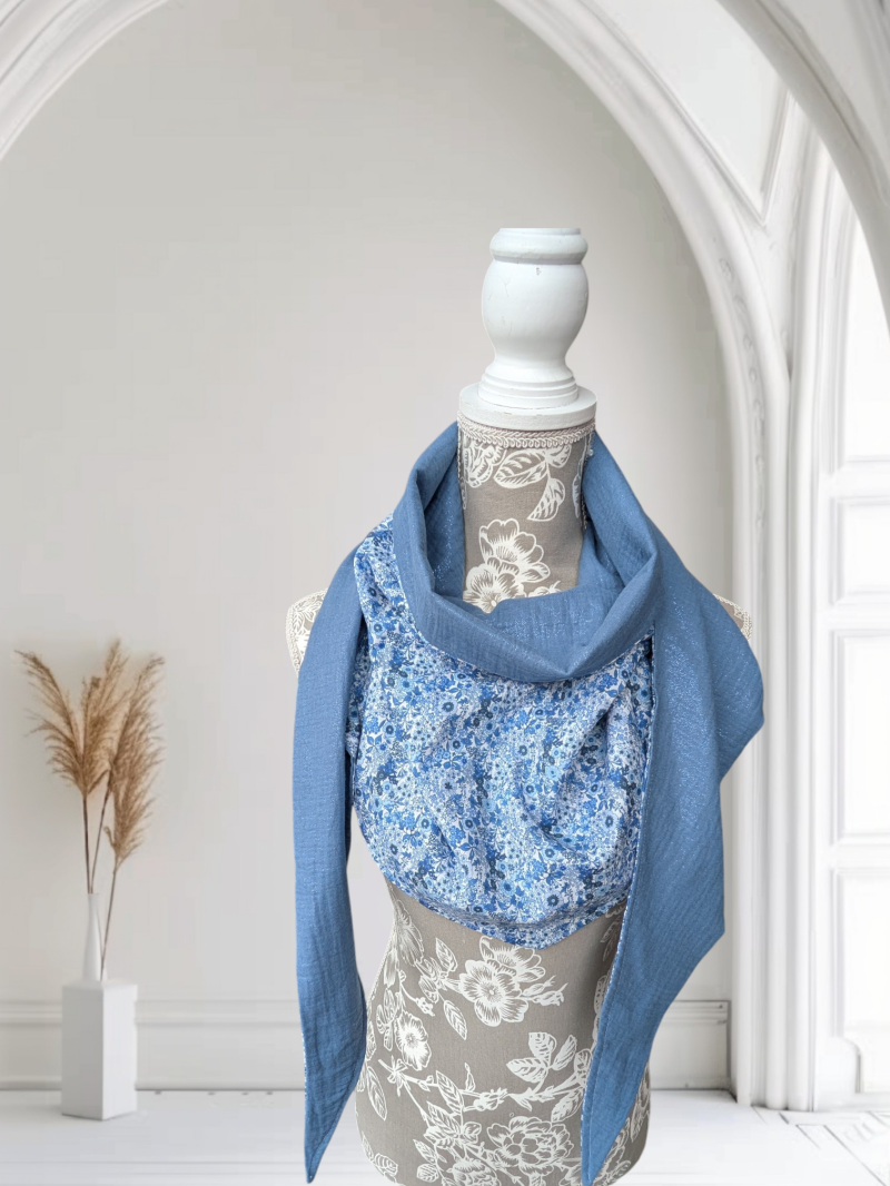 Chèche femme en coton fleuri doublure bleu pailleté