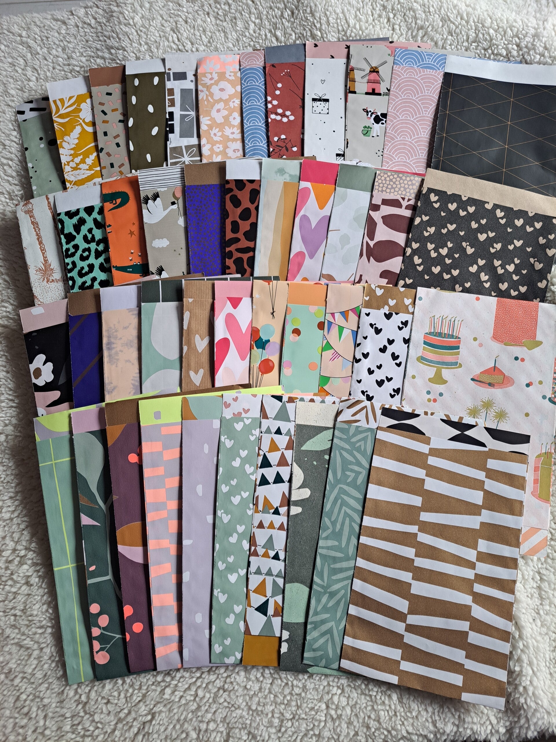 44 cadeauzakjes mix 12x19