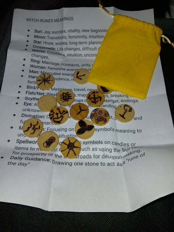 Witch runes