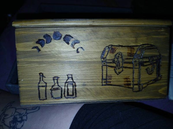 Medium wooden box celtic