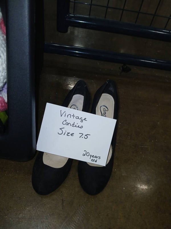 vintage 20 year old Candies black size 7.5