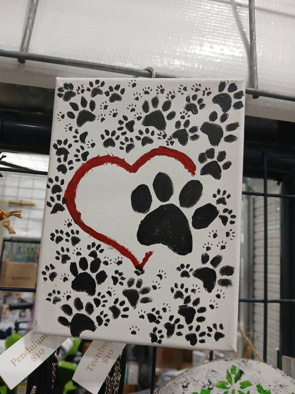 Paws