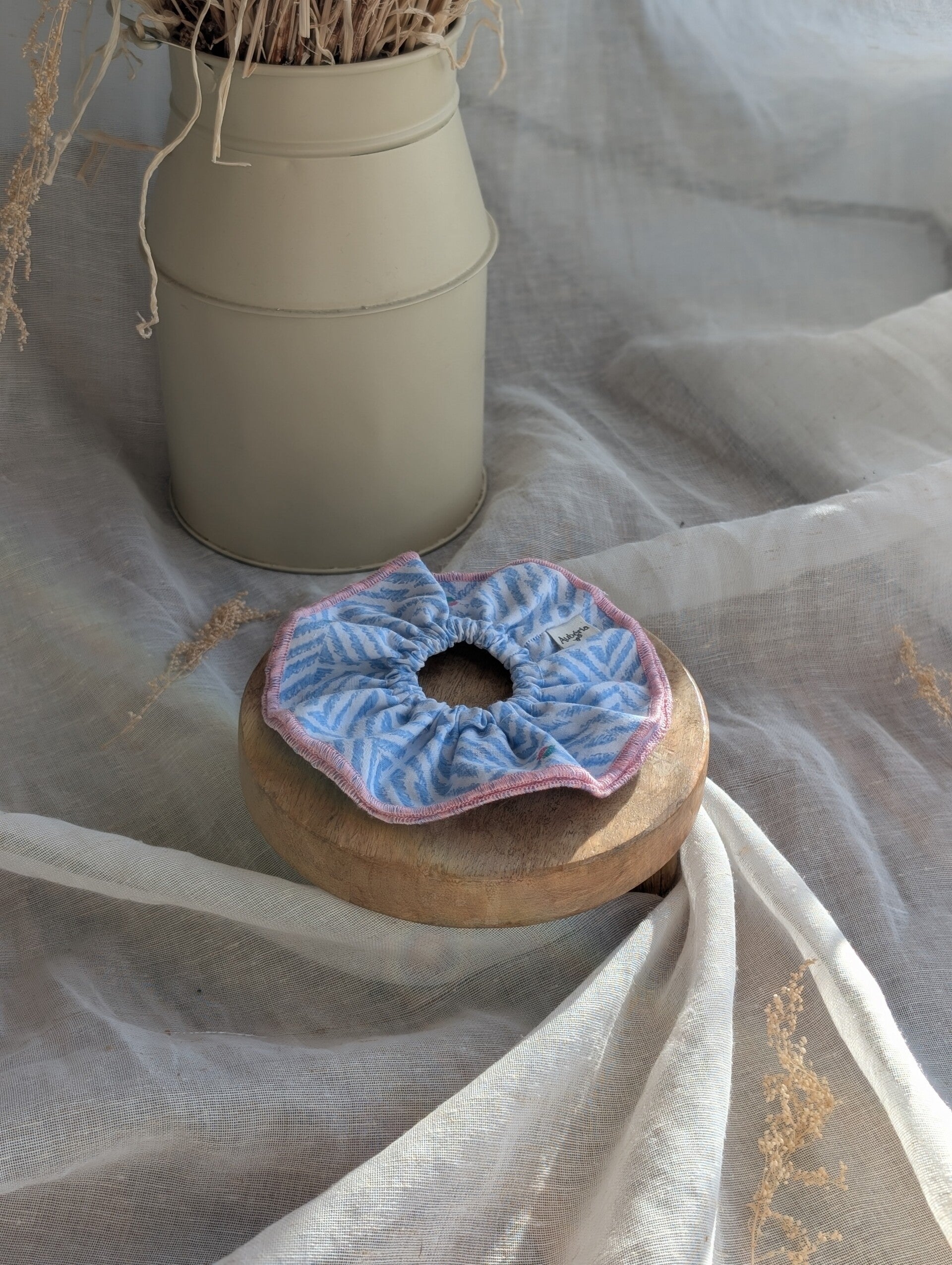 Victorian bleu & bord rose - Vide atelier