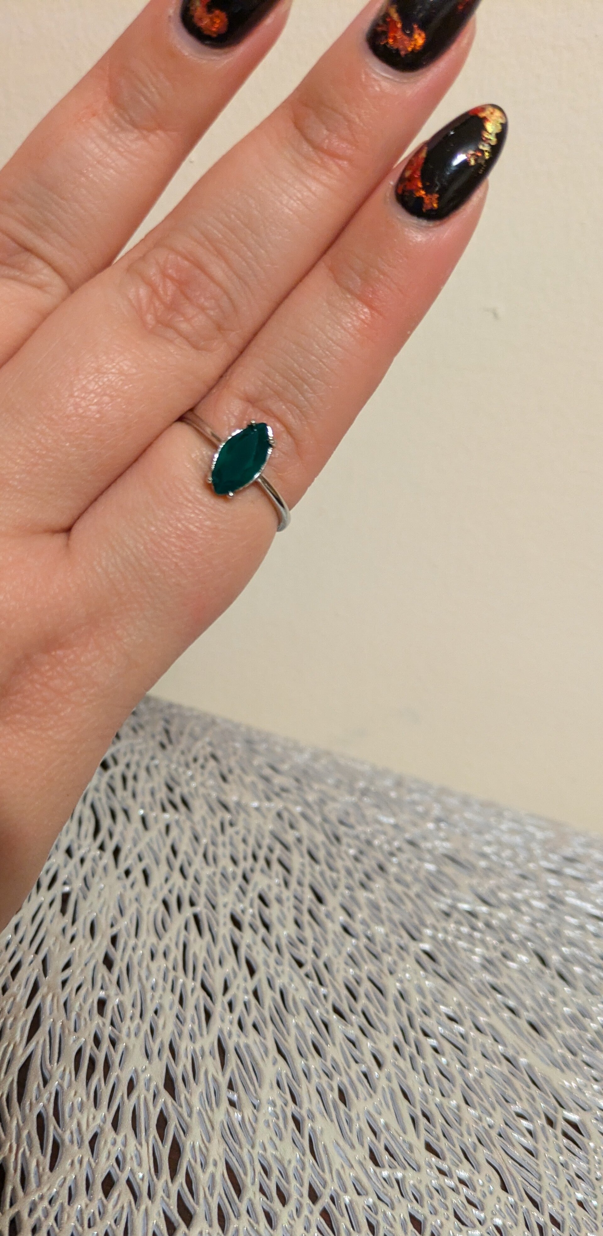 Diopside ring