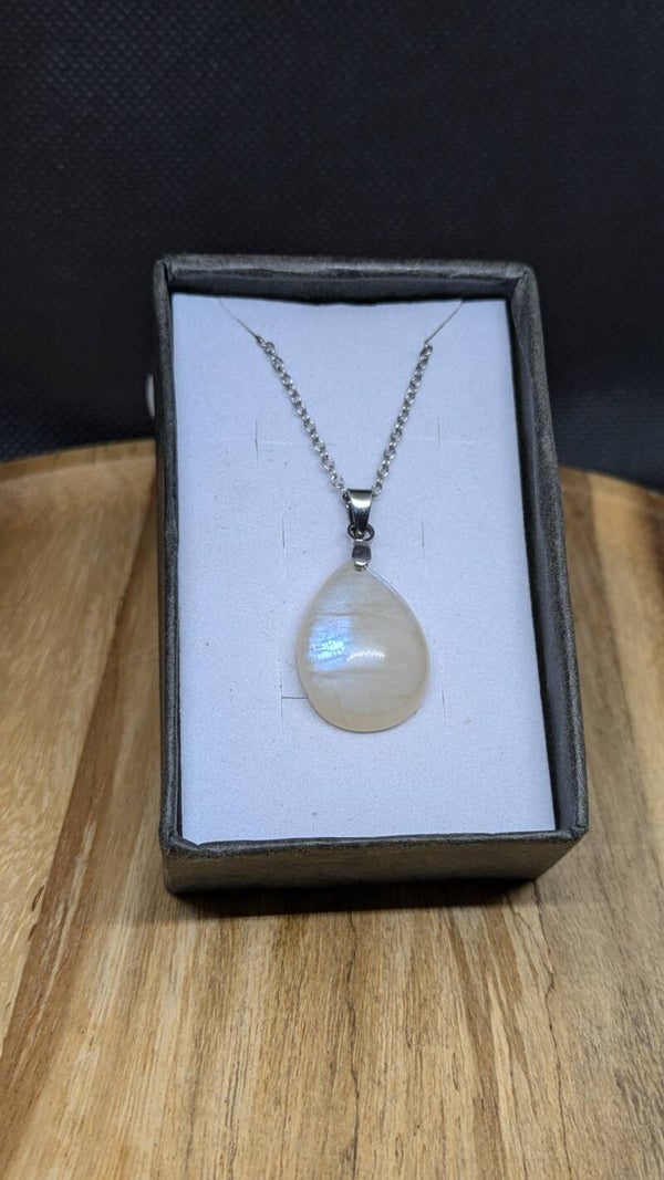 Moonstone pendant