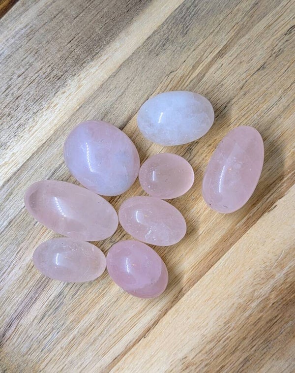 Rose Quartz tumble stone