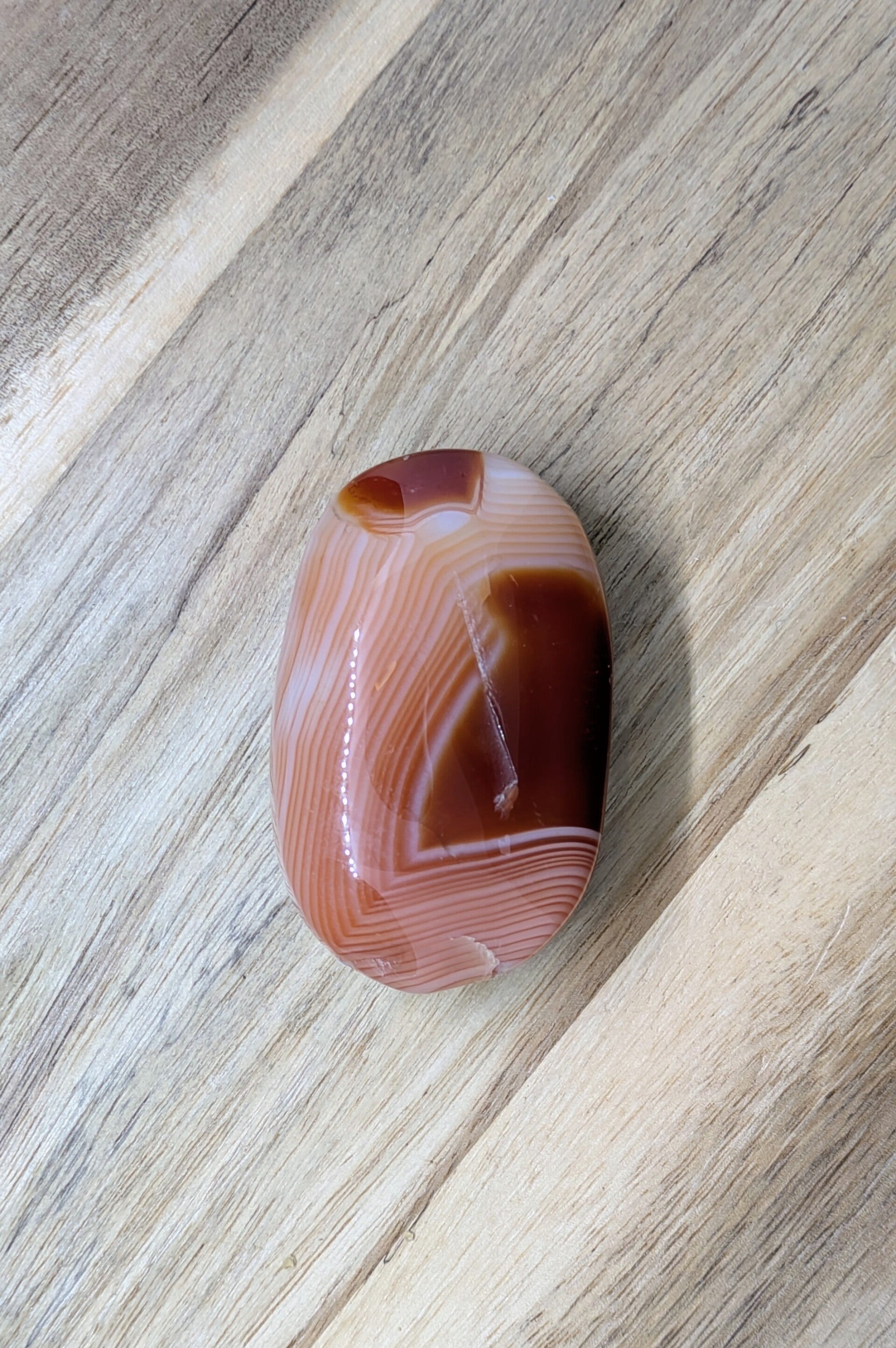 Carnelian palmstone
